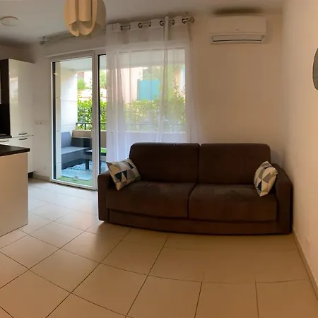 Apartment Sur